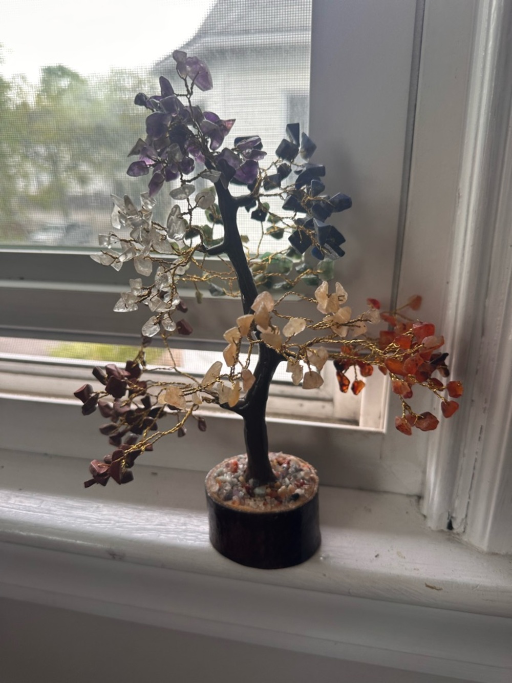 Multicolor Gemstone Tree Sculpture - Homeware 7 Chakras - Picture 4 of 4